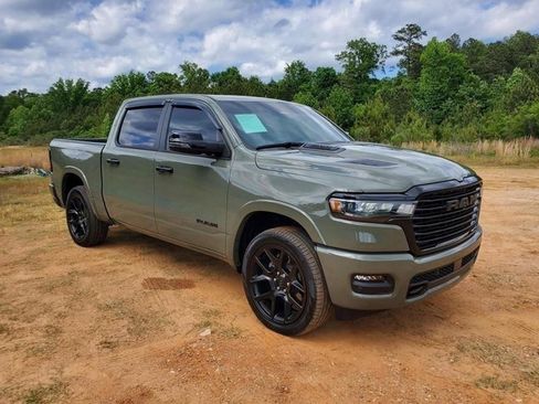 Used 2026 RAM 1500 Laramie w/ Night Edition AWD/4WD image 16