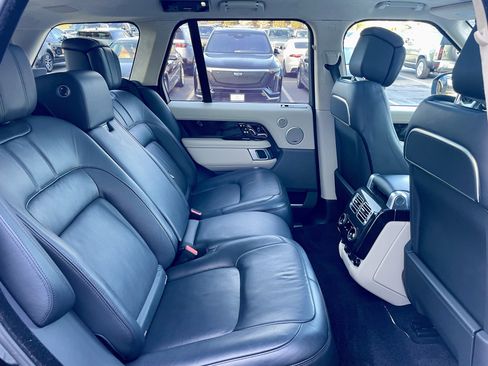 Used 2020 Land Rover Range Rover Autobiography image 31
