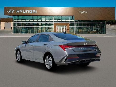 New 2026 Hyundai Elantra Limited FWD image 4