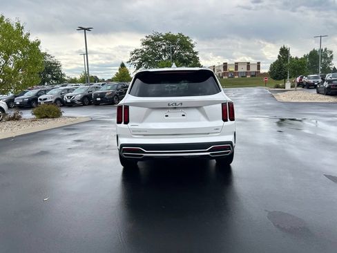 Certified 2023 Kia Sorento EX AWD/4WD image 8