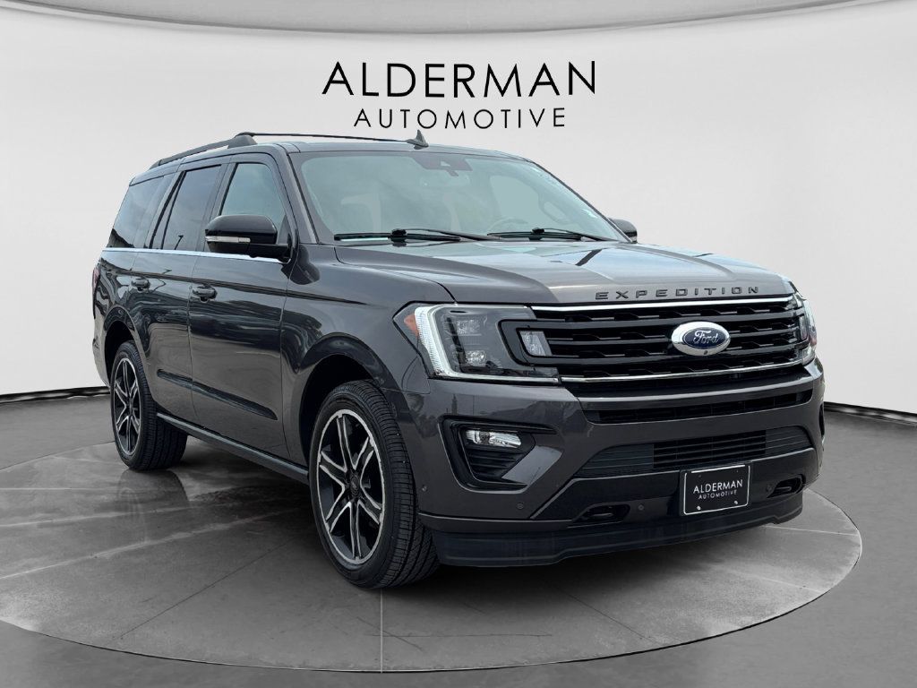 Used 2021 Ford Expedition Limited AWD/4WD image 7