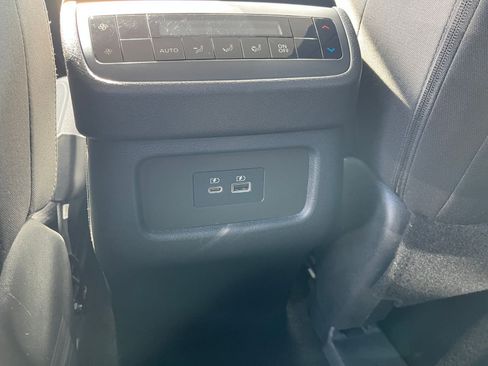 Used 2025 Nissan Pathfinder SV FWD image 24