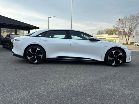Used 2023 Lucid Air Pure image 16