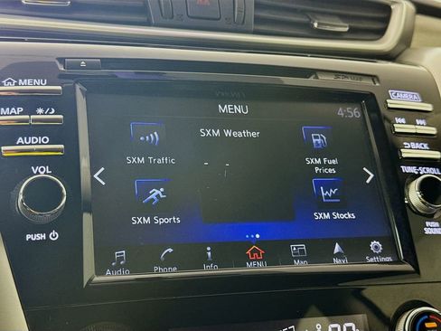 Used 2018 Nissan Murano SL w/ Cargo Package image 17