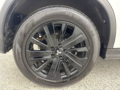 Used 2024 Mitsubishi Outlander Sport AWD image 9