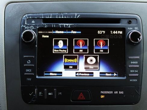 Used 2017 Chevrolet Traverse LS image 18