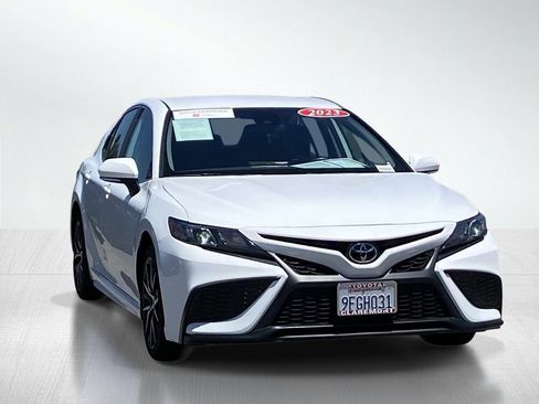 Certified 2023 Toyota Camry SE FWD image 13