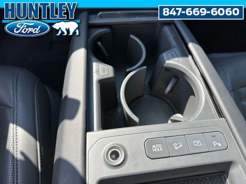 Used 2024 Kia EV9 Land image 24