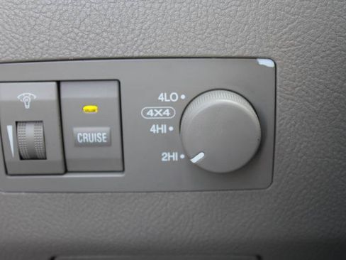 Used 2006 Kia Sorento 4WD image 25