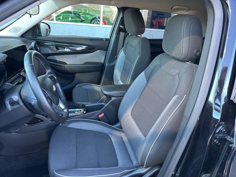 Used 2024 Chevrolet TrailBlazer LT w/ LT Cold Weather Package AWD/4WD image 16