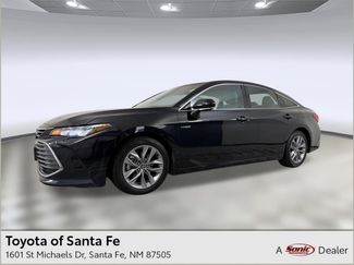 Used 2020 Toyota Avalon XLE w/ Moonroof Package video 1