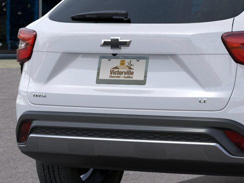 New 2026 Chevrolet Trax LT FWD image 14