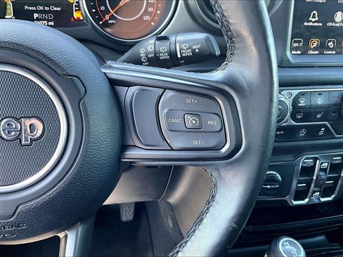 Used 2021 Jeep Wrangler Unlimited Sport w/ Sun And Sound Package AWD/4WD image 18