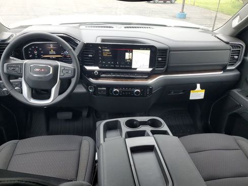 New 2026 GMC Sierra 2500 SLE w/ SLE Value Package; AWD/4WD image 18