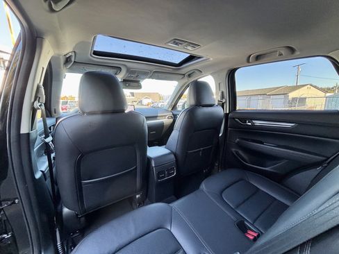 Certified 2023 MAZDA CX-5 AWD 2.5 S w/ Premium Package image 17