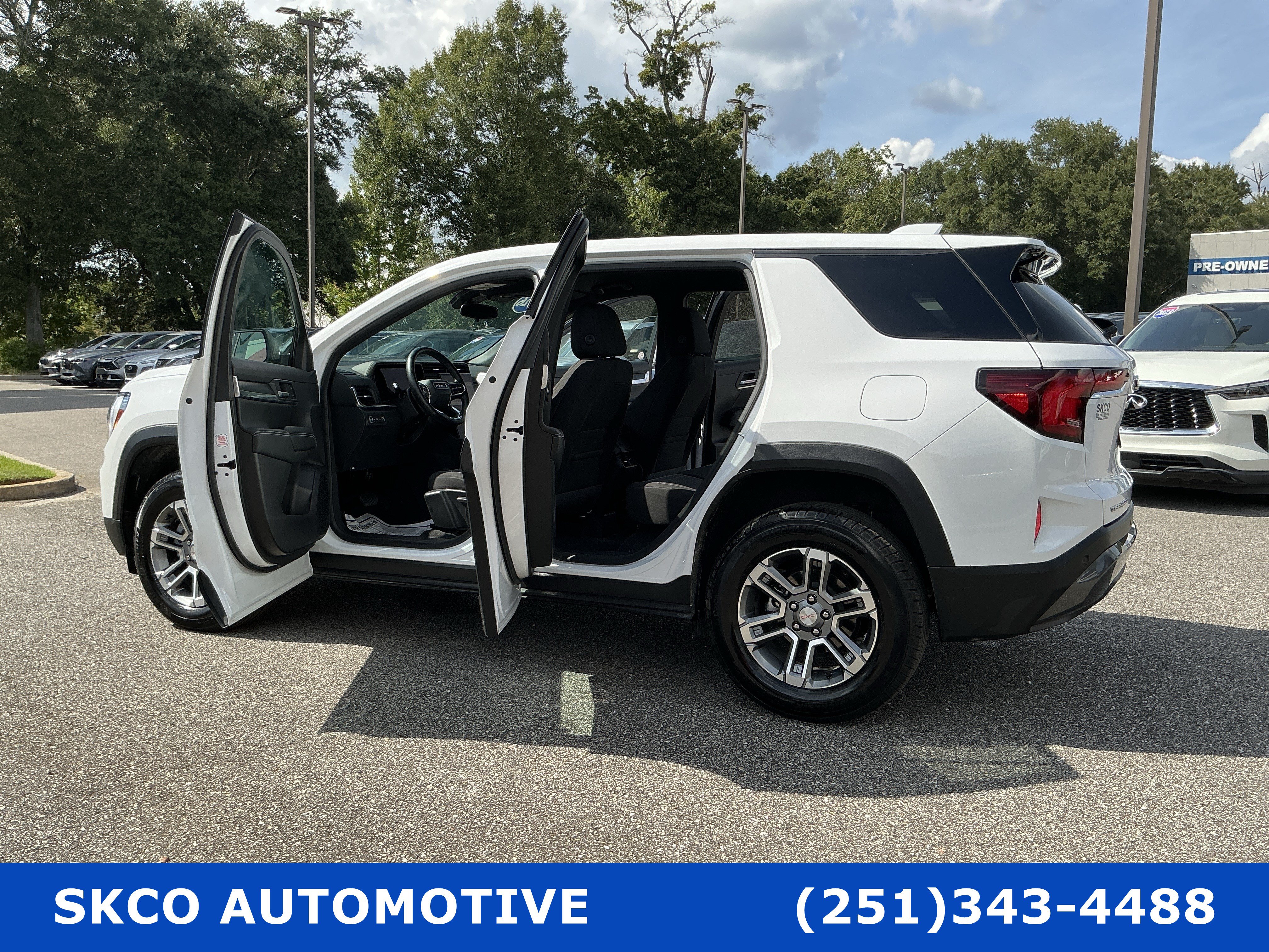 Used 2026 GMC Terrain Elevation FWD image 31