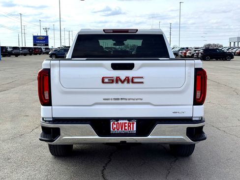 Used 2025 GMC Sierra 1500 SLT image 8