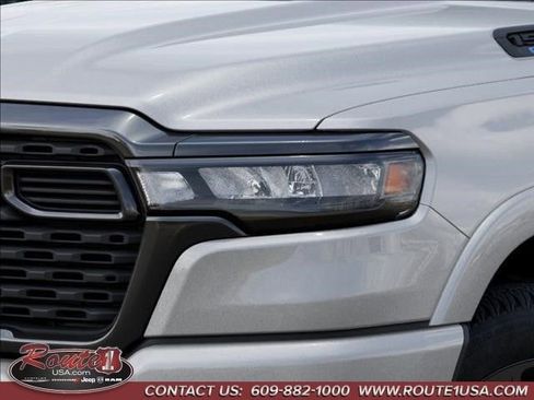 New 2026 RAM 1500 4x4 Crew Cab image 11