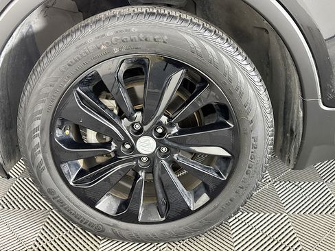 Used 2020 Buick Encore Preferred FWD image 37