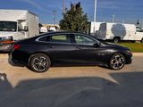 Used 2023 Chevrolet Malibu LT image 3