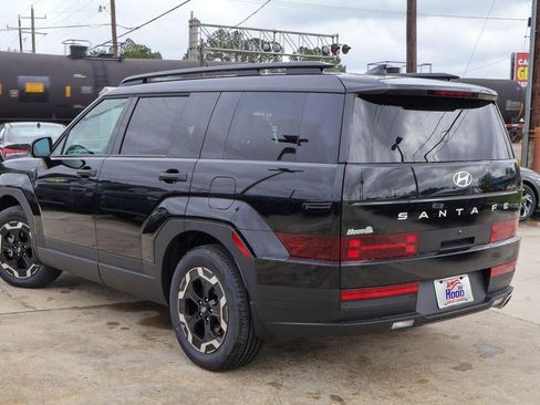 New 2026 Hyundai Santa Fe SEL image 2