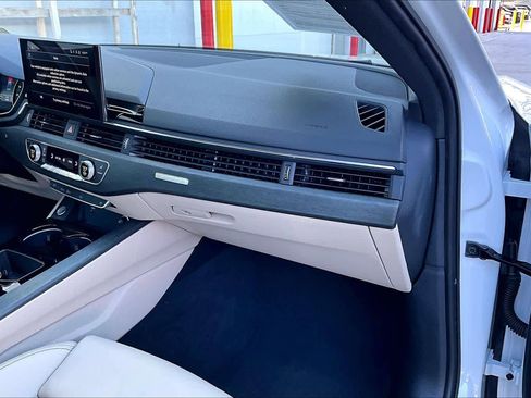 Used 2023 Audi A4 2.0T Premium w/ Convenience Package image 19