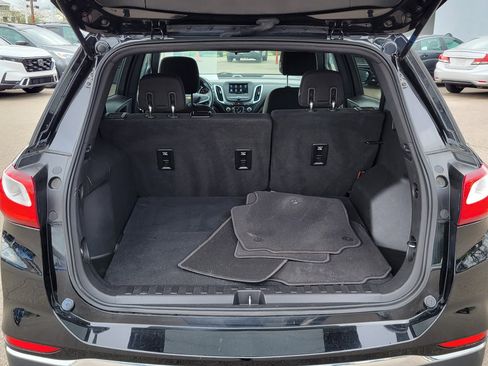 Used 2019 Chevrolet Equinox LT image 8