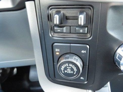 Used 2024 Ford F150 XLT w/ Mobile Office Package image 20