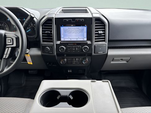 Used 2019 Ford F150 XLT image 29