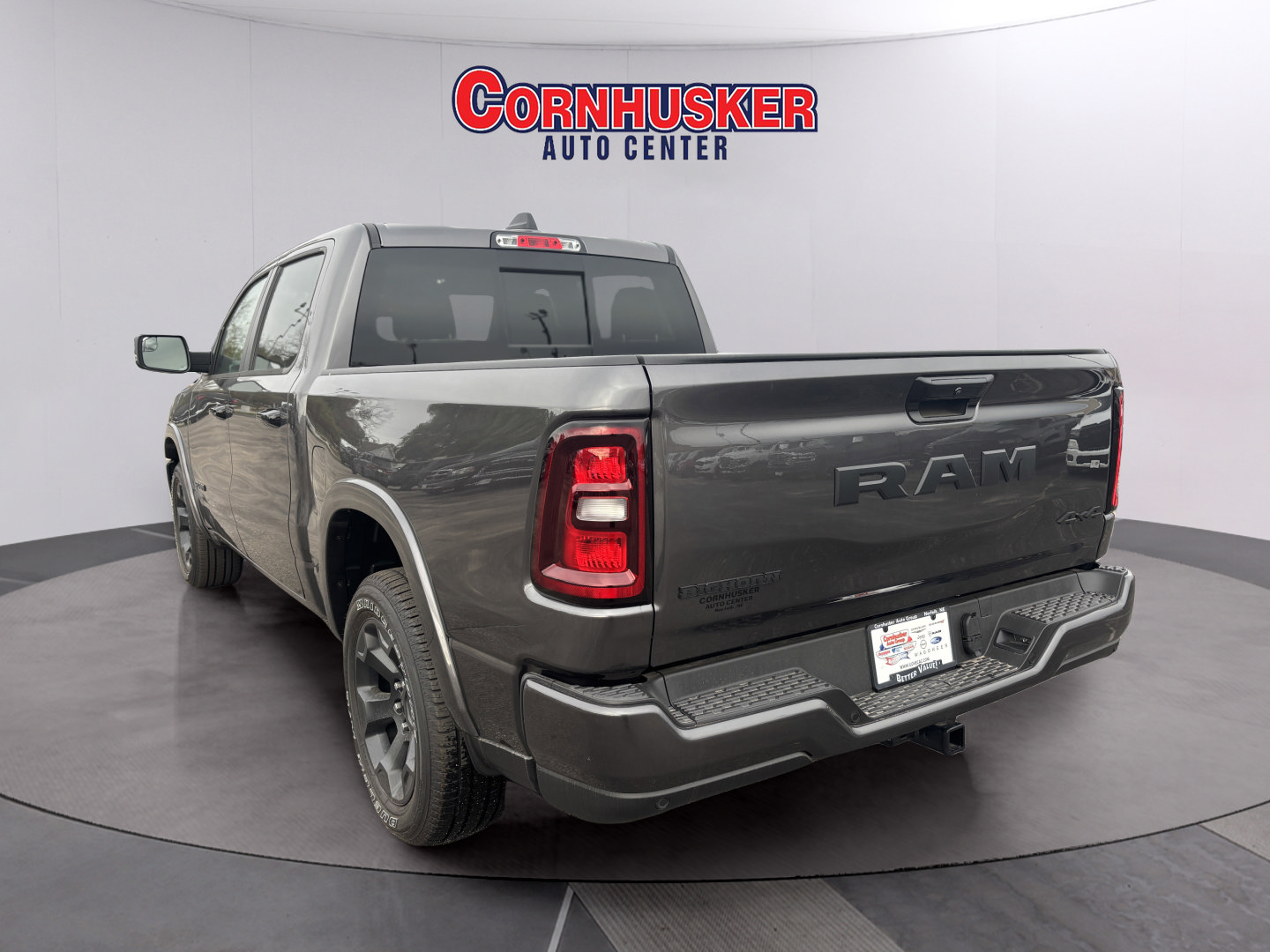 Used 2025 RAM 1500 Big Horn AWD/4WD image 5