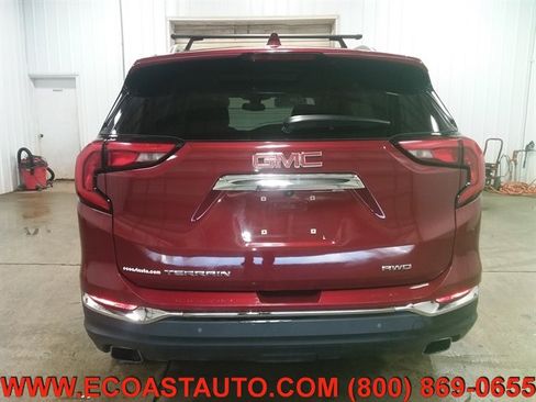 Used 2019 GMC Terrain SLT w/ Preferred Package image 8