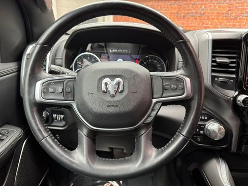 Used 2023 RAM 1500 Laramie AWD/4WD image 15