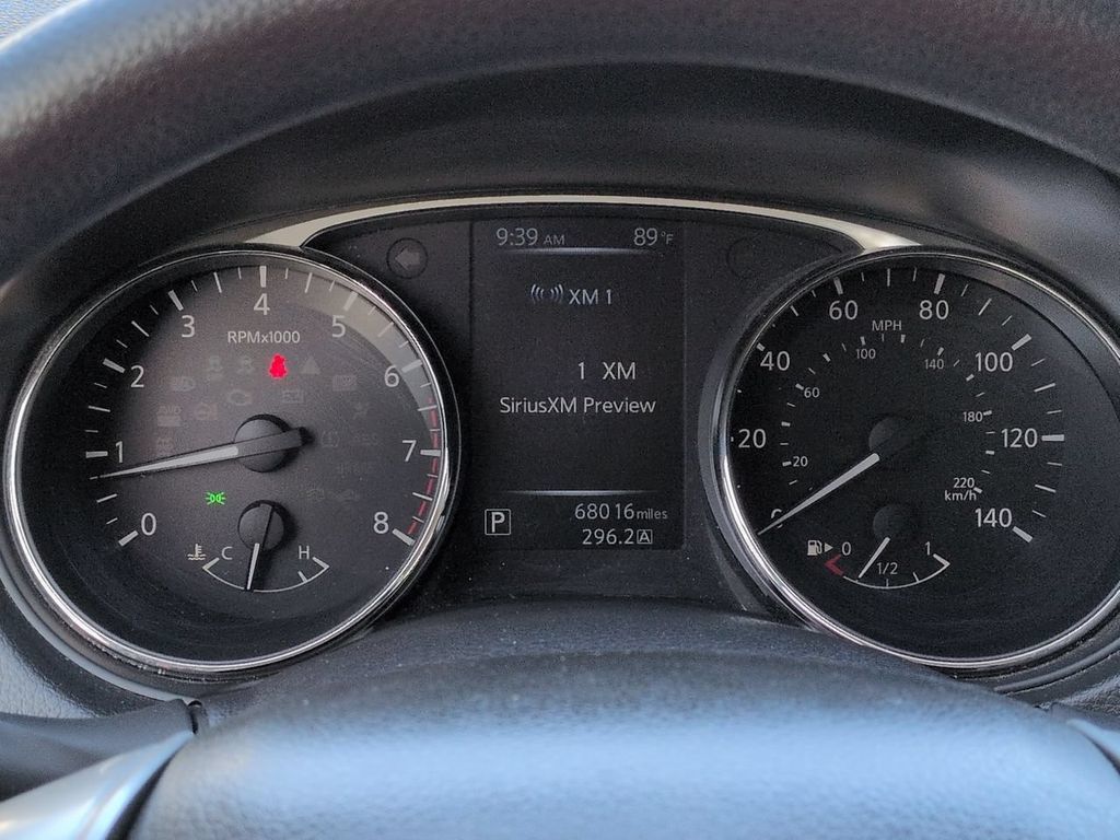 Used 2016 Nissan Rogue SV AWD/4WD image 26