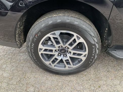 New 2025 Ford Expedition Active AWD/4WD image 29