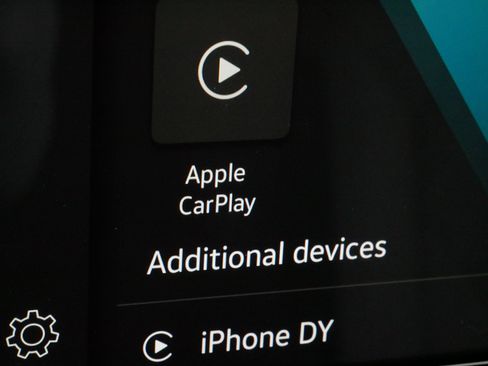 Certified 2025 Volkswagen Atlas Cross Sport SEL Premium R-Line image 31