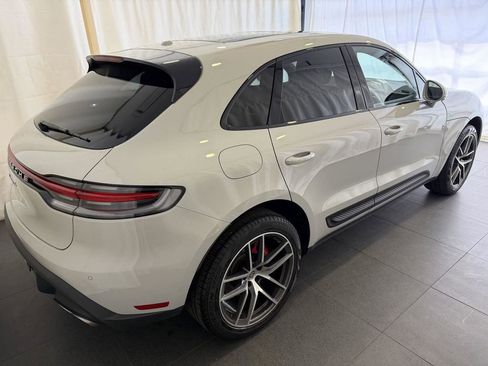 Used 2023 Porsche Macan S AWD/4WD image 8