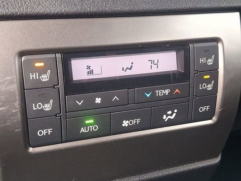 Used 2023 Lexus GX 460 Premium image 11