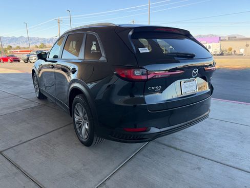 Used 2024 MAZDA CX-90 3.3 Turbo w/ Select Package image 5