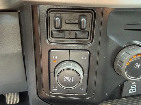 Used 2025 Ford F350 XL w/ STX Appearance Package AWD/4WD image 11