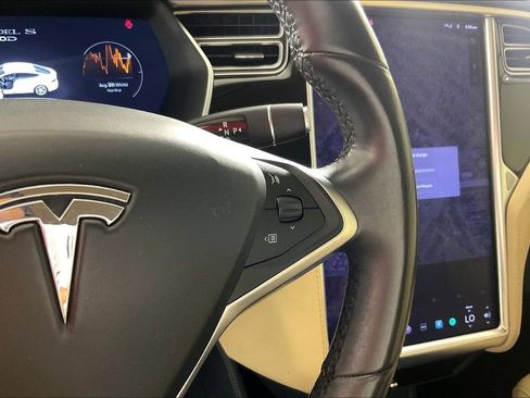 Used 2015 Tesla Model S 70D AWD/4WD image 16