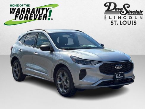 Used 2024 Ford Escape ST-Line w/ Tech Pack #1 AWD/4WD image 1
