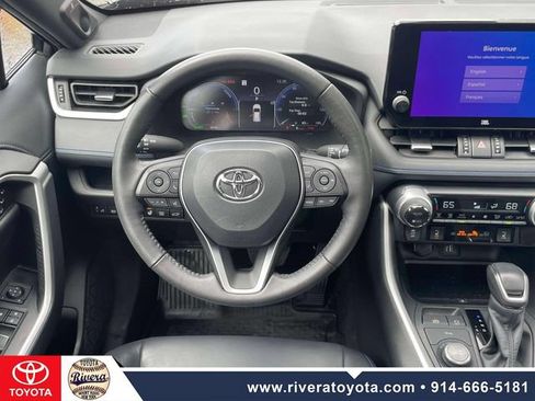 Used 2024 Toyota RAV4 XSE w/ Advanced Technology Package AWD/4WD image 14