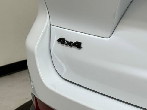 New 2025 Jeep Grand Cherokee L Limited w/ Luxury Tech Group II image 5