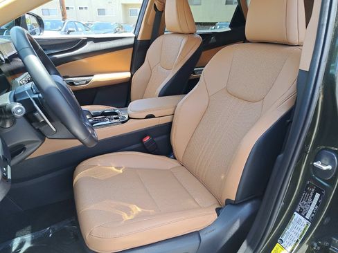 Used 2025 Lexus NX 250 FWD image 16