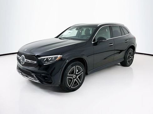New 2026 Mercedes-Benz GLC 300 image 3