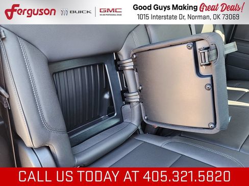 New 2026 GMC Sierra 1500 SLT w/ X31 Off-Road Package AWD/4WD image 46