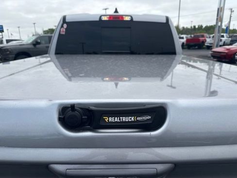 Used 2024 RAM 1500 Laramie AWD/4WD image 6