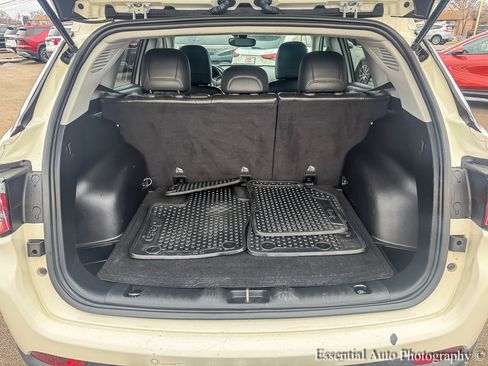 Used 2019 Jeep Compass Latitude w/ Popular Equipment Group image 22