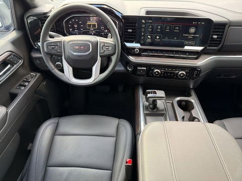 Certified 2024 GMC Sierra 1500 SLT image 28