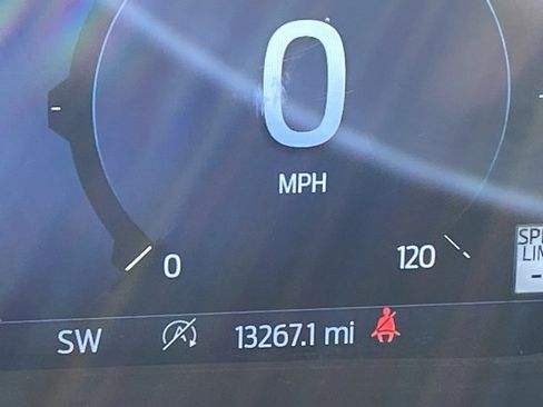 Used 2024 Ford F150 Lariat image 34